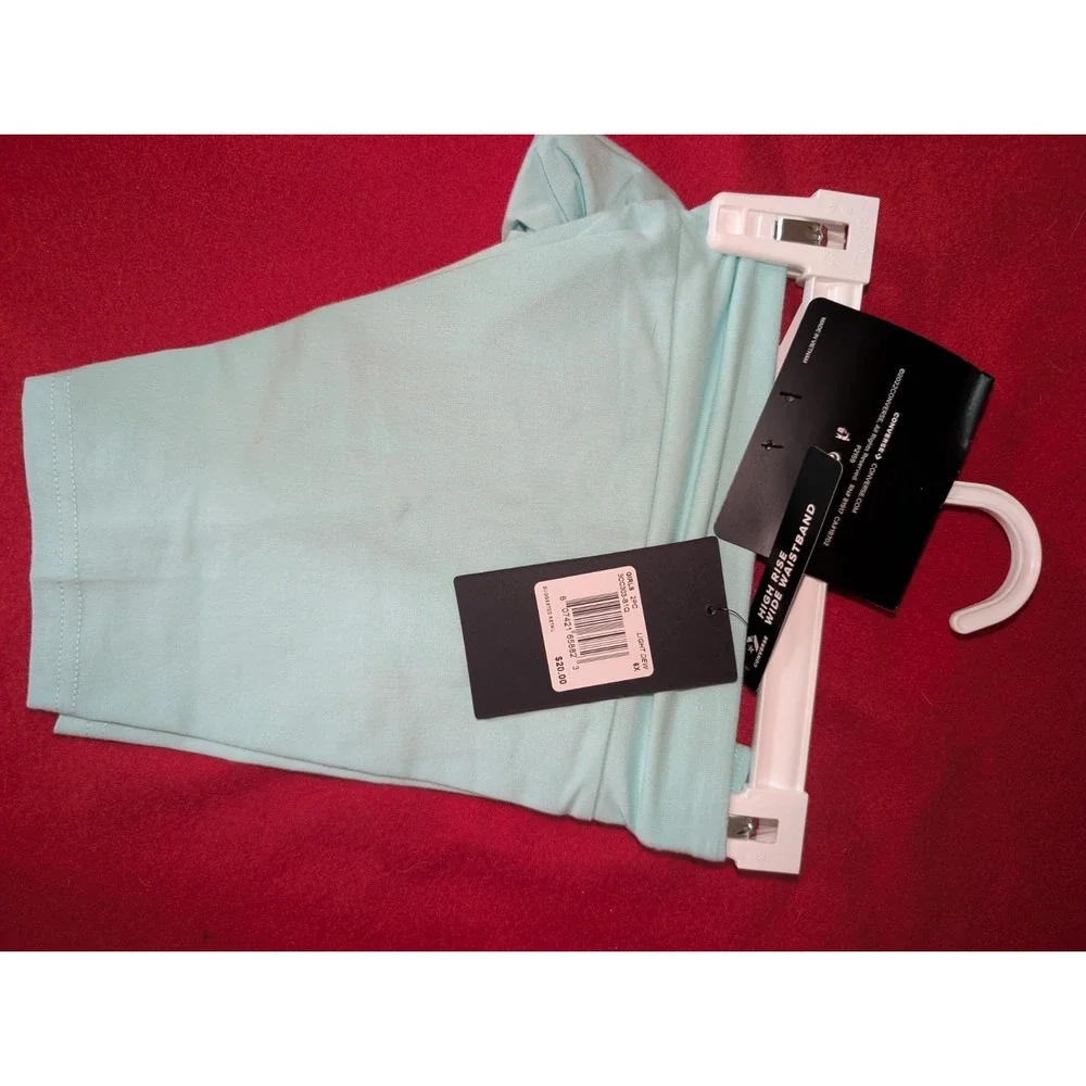 CONVERSE Girl's Printed Mint 2 Pieces Bike Play Cheer Shorts and Scrunchie NEW!